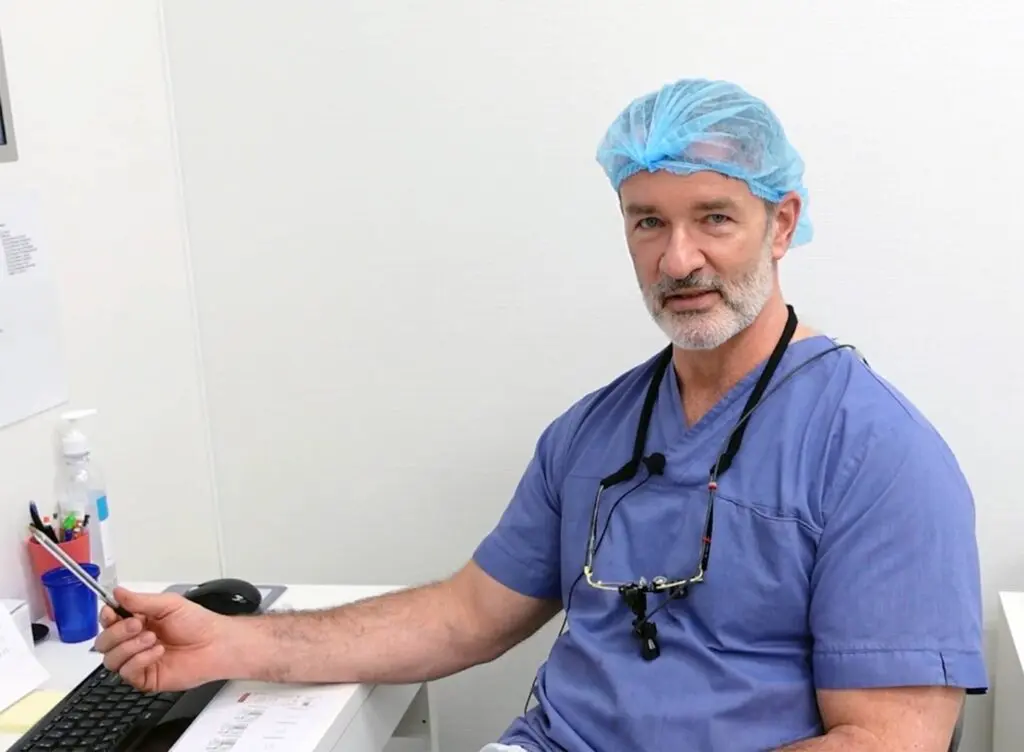 Dr. Attila Nagy, spesialist i maxillofacial kirurgi.